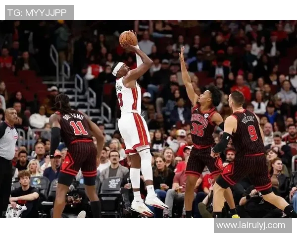 热火队重返总决赛：展现实力与激情的篮球盛宴再度点燃季后赛之火